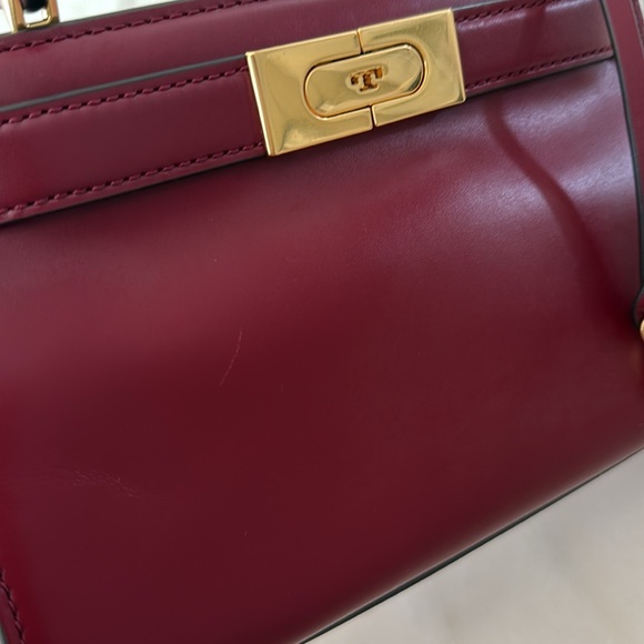 Tory Burch Lee Radziwill Petite Bag Tinto (Burgundy-Dark Red) Bag Gold Accents - Picture 16 of 16